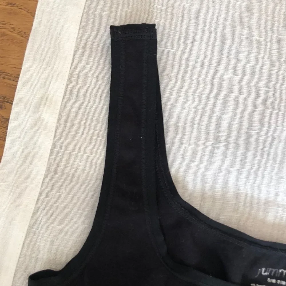 Yummie Black Full Coverage Sports Bra Sz S/M